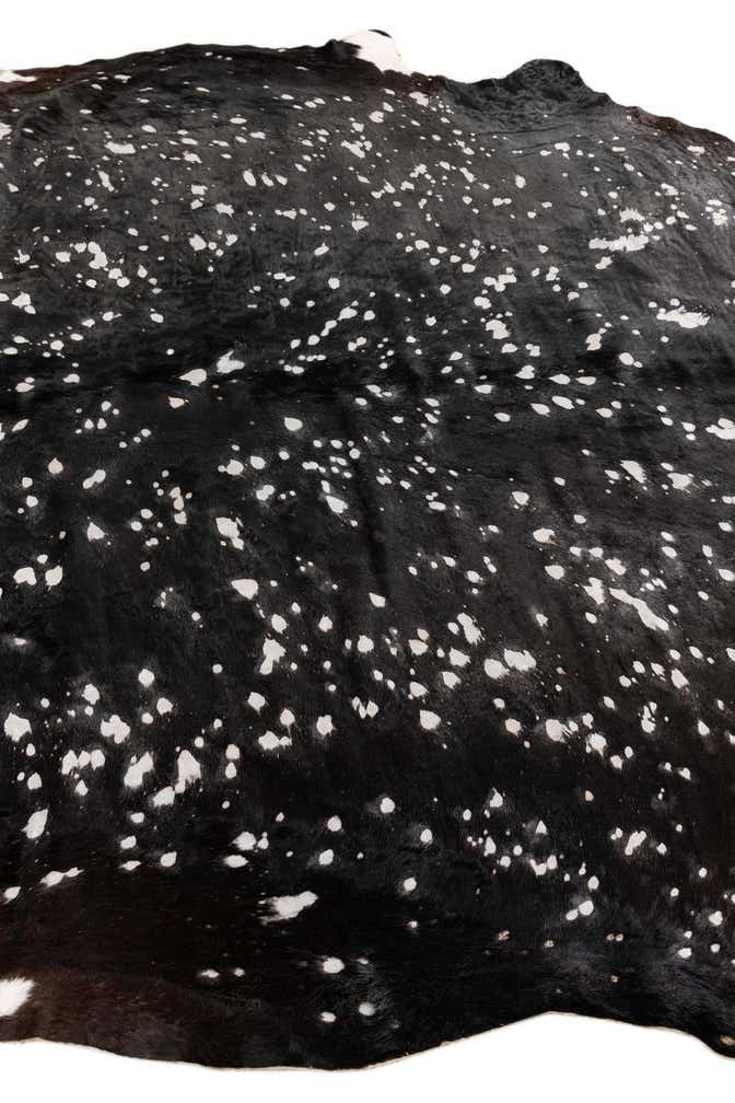 6' 4 x 7' Cowhide Leather Rug