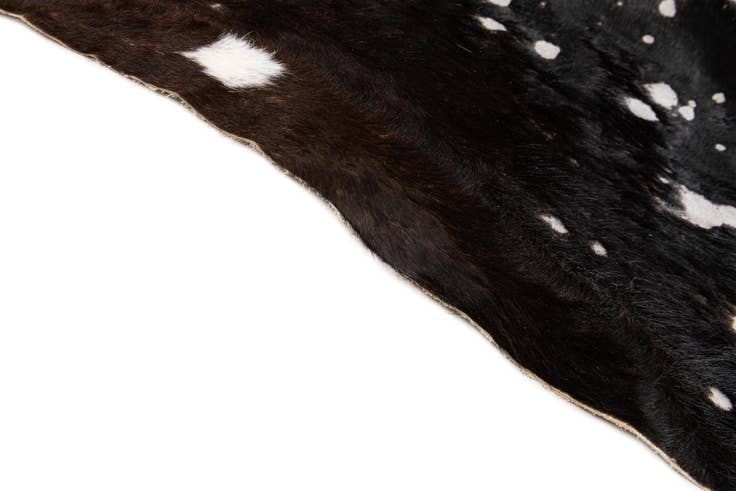 Detail image of 6' 4 x 7' Cowhide Leather Rug