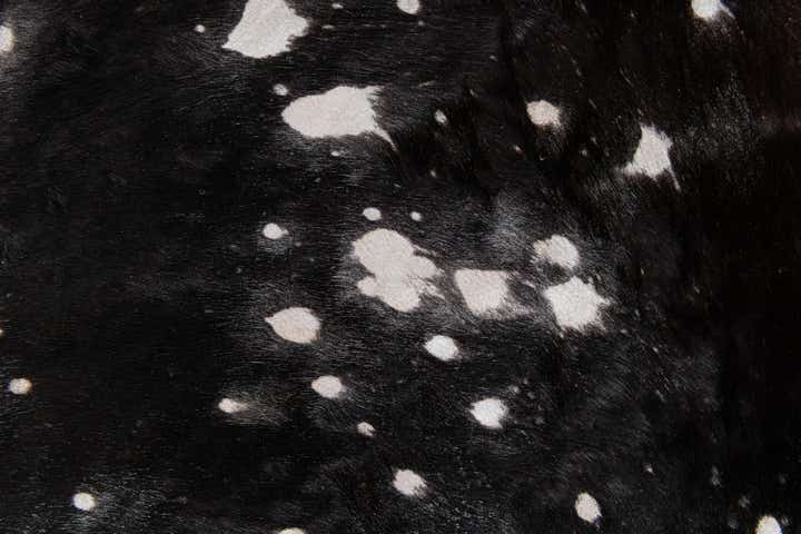 6' 4 x 7' Cowhide Leather Rug