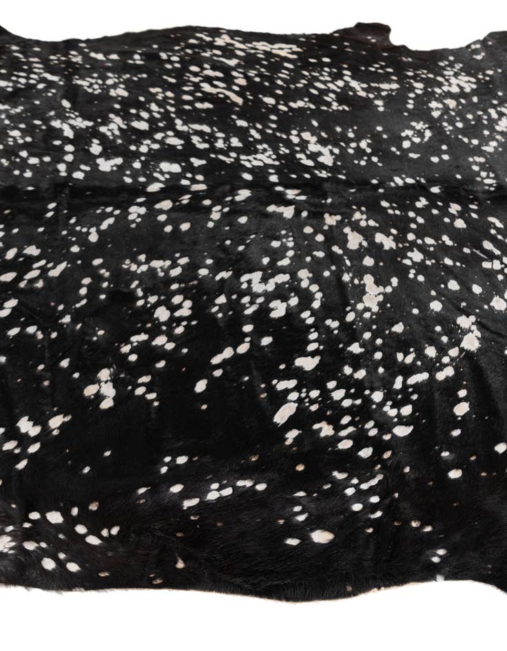 Detail image of 6' 3 x 7' 3 Cowhide Leather Rug