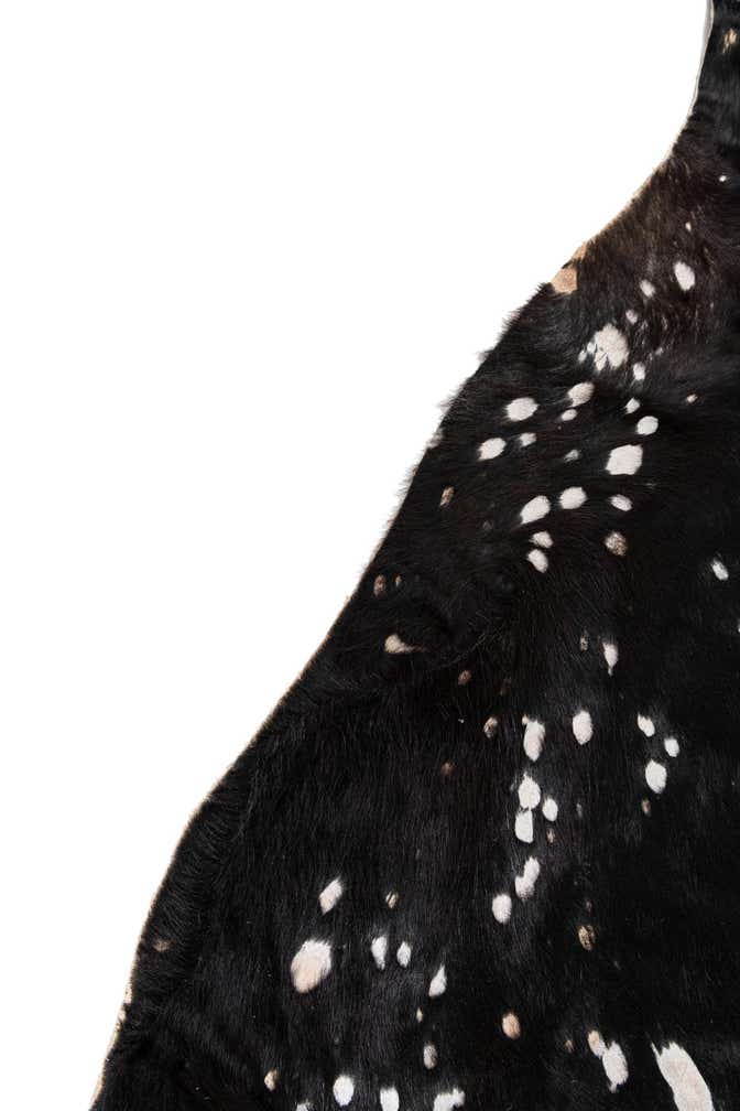 6' 3 x 7' 3 Cowhide Leather Rug