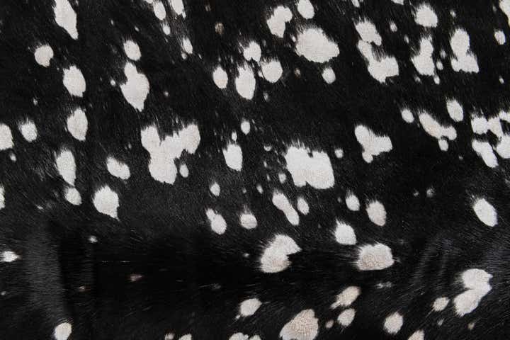 6' 3 x 7' 3 Cowhide Leather Rug