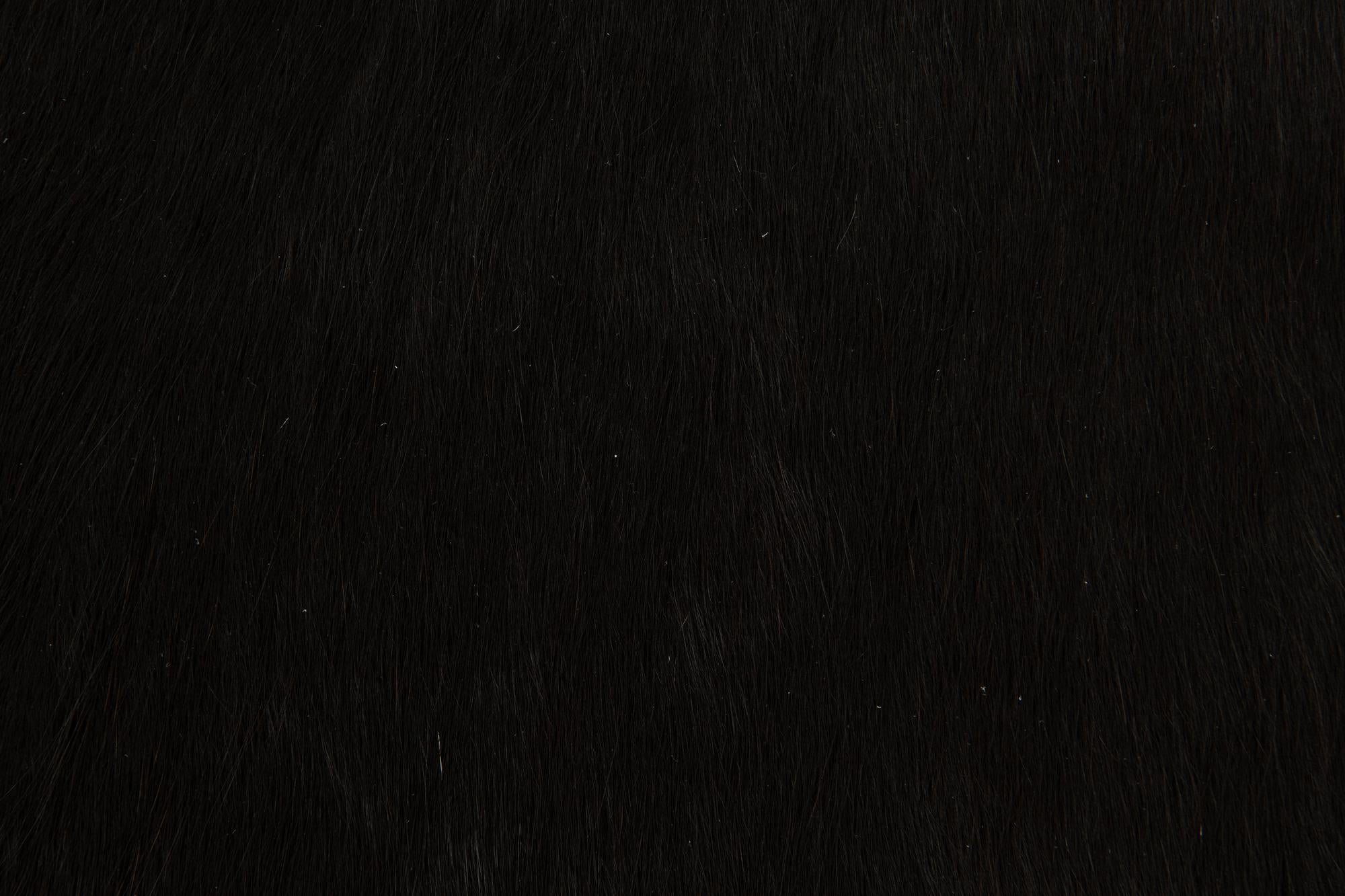 2' 1 x 2' 10 Cowhide Leather Rug