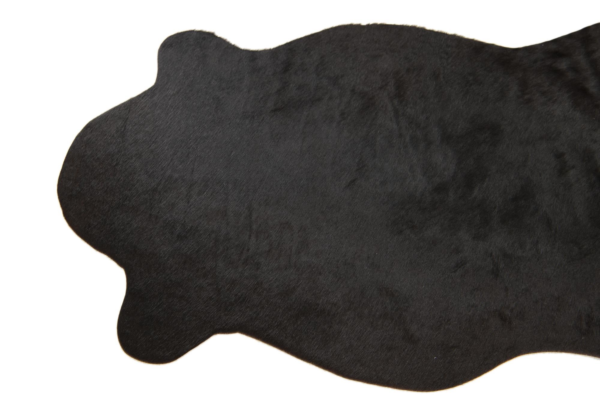 2' 1 x 2' 10 Cowhide Leather Rug