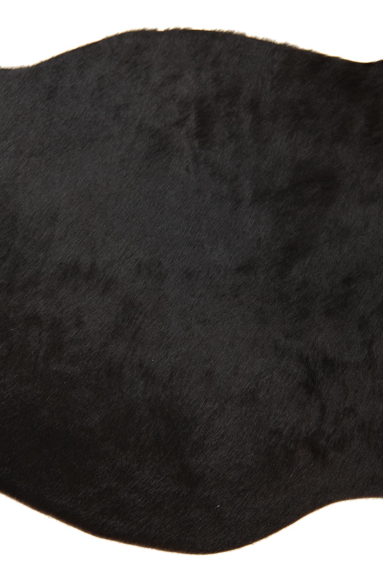 2' 1 x 2' 10 Cowhide Leather Rug