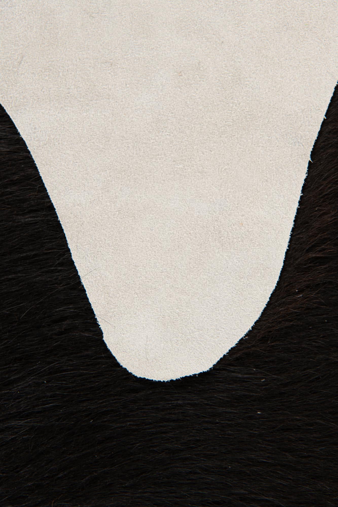 1' 8 x 2' 6 Cowhide Leather Rug