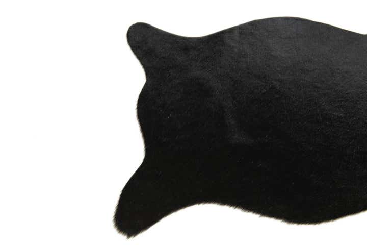1' 8 x 2' 6 Cowhide Leather Rug