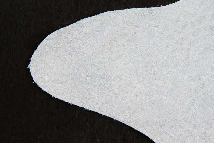 1' 8 x 2' 6 Cowhide Leather Rug