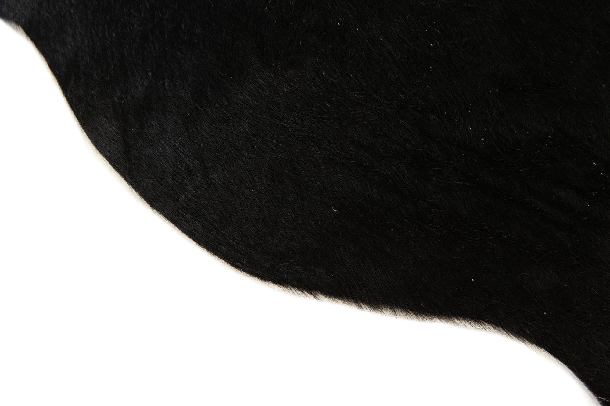 1' 8 x 2' 6 Cowhide Leather Rug