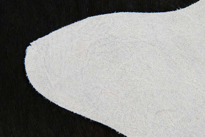 1' 8 x 2' 6 Cowhide Leather Rug