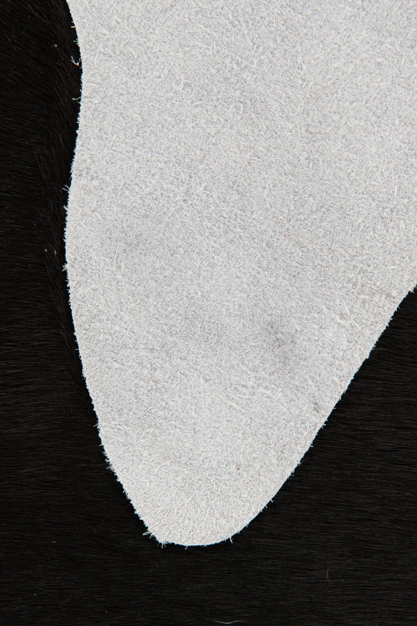 1' 8 x 2' 6 Cowhide Leather Rug