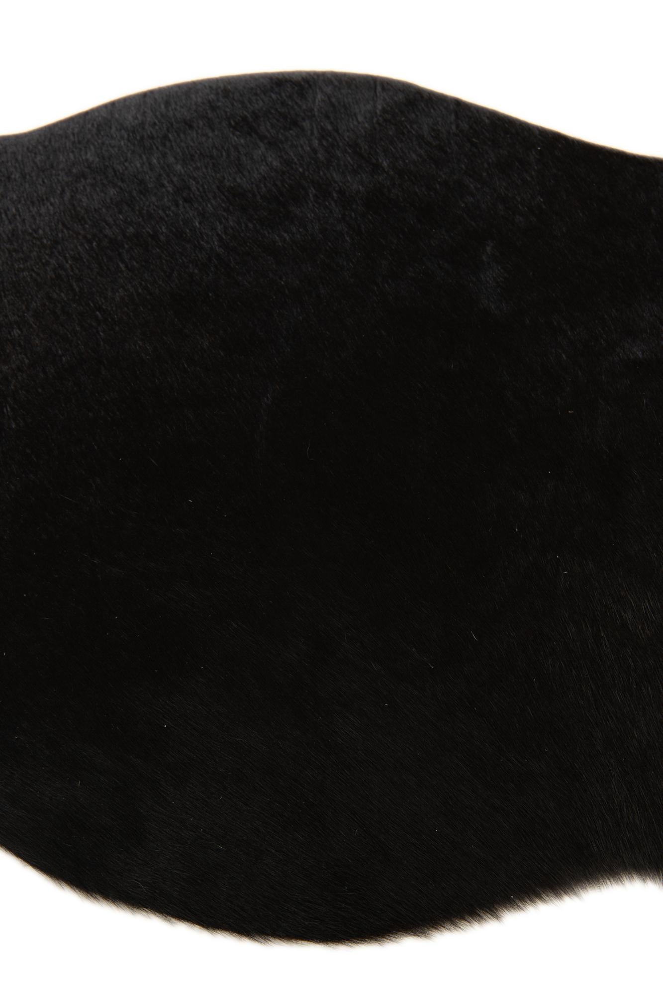 1' 8 x 2' 6 Cowhide Leather Rug