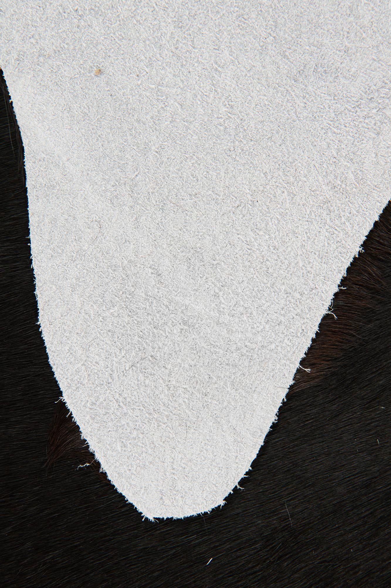 1' 8 x 2' 6 Cowhide Leather Rug