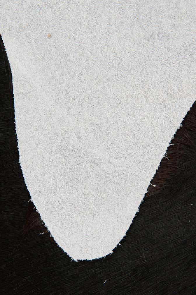 1' 8 x 2' 6 Cowhide Leather Rug