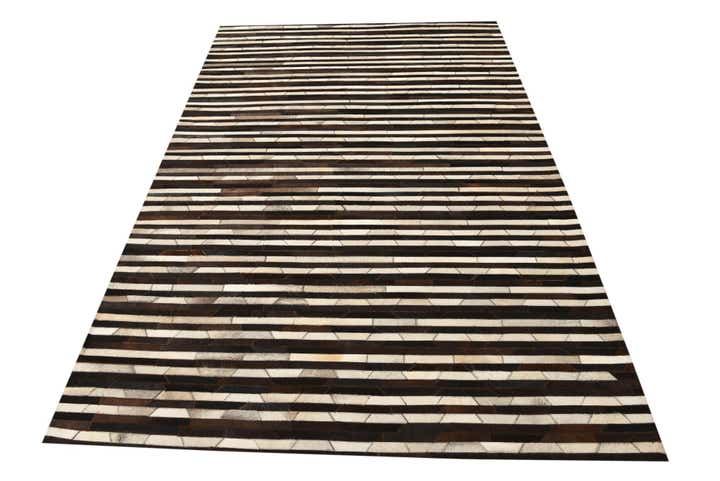 5' 1 x 8' Cowhide Rug