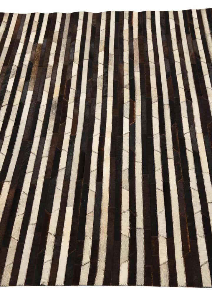 5' 1 x 8' Cowhide Rug