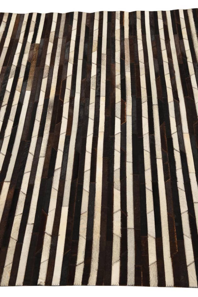 Detail image of 5' 1 x 8' Cowhide Rug