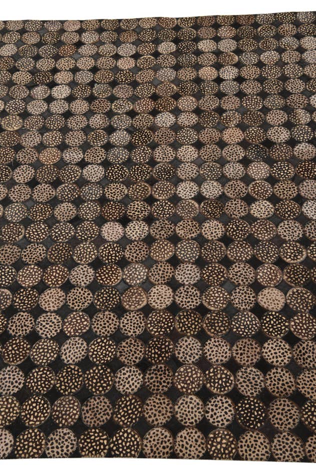 Detail image of 4' 8 x 6' 8 Cowhide Rug