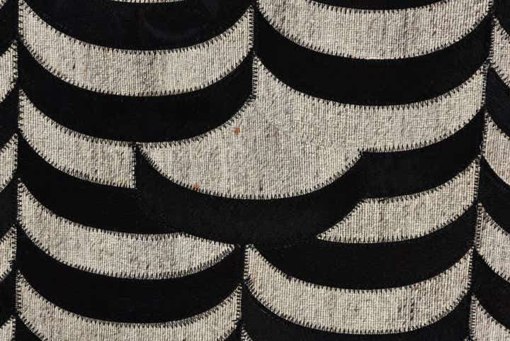 5' 2 x 8' Cowhide Rug