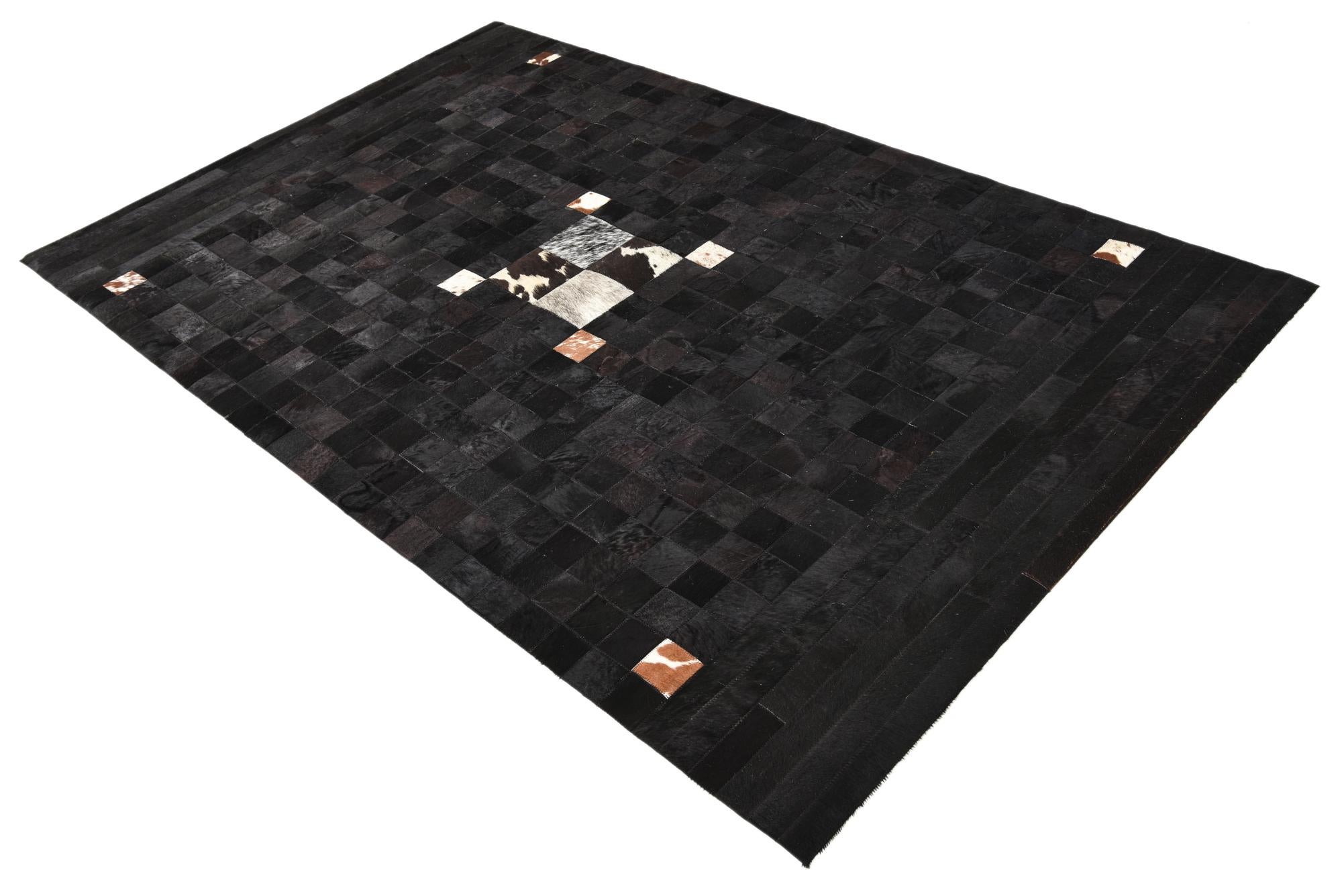 5' x 8' Cowhide Rug