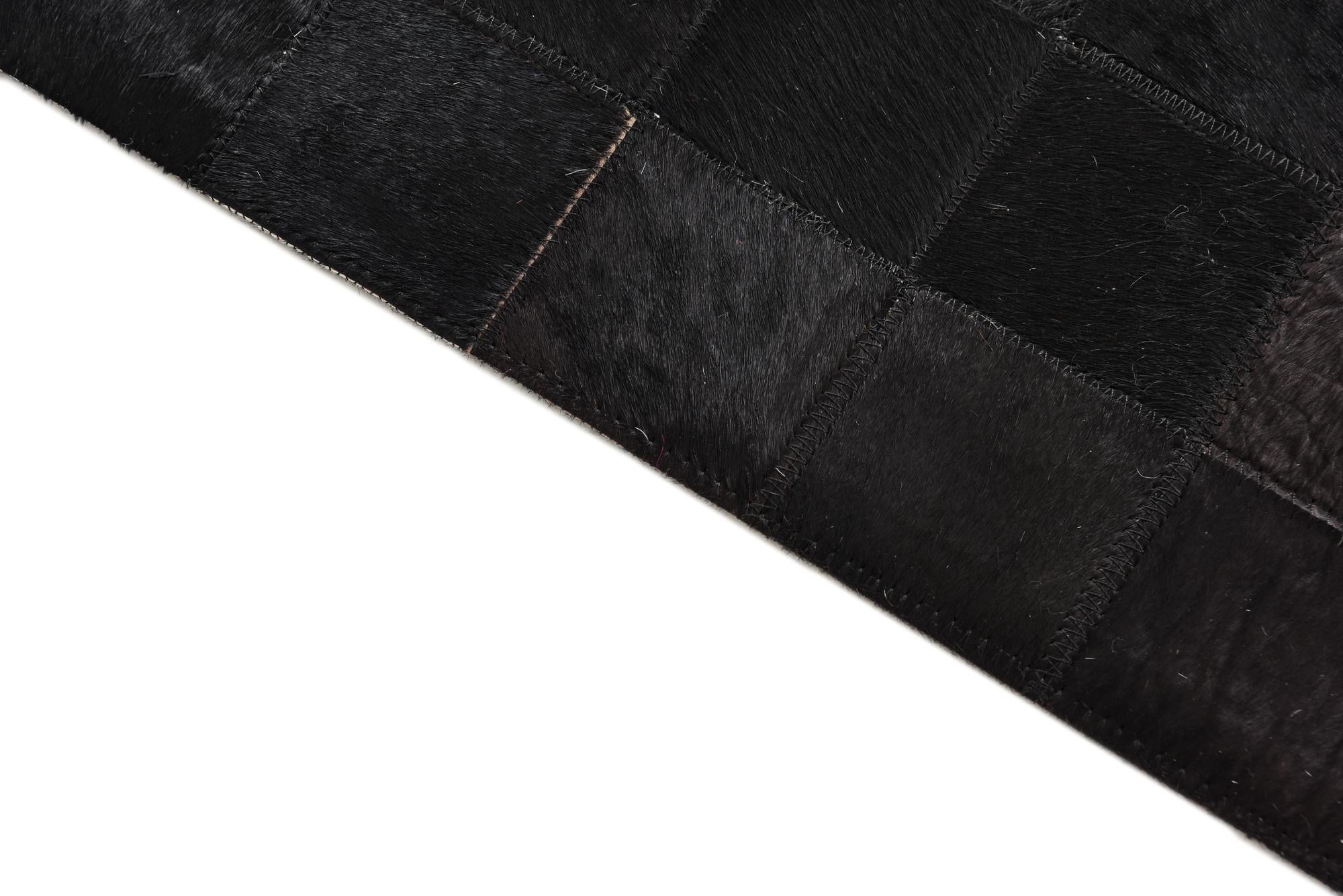 5' x 8' Cowhide Rug