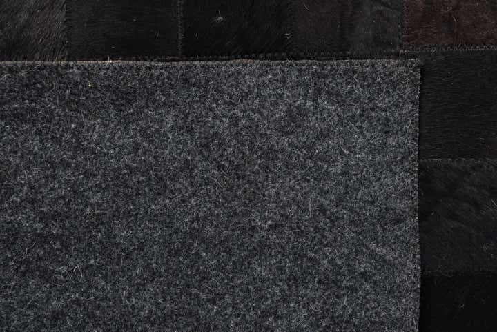 5' x 8' Cowhide Rug
