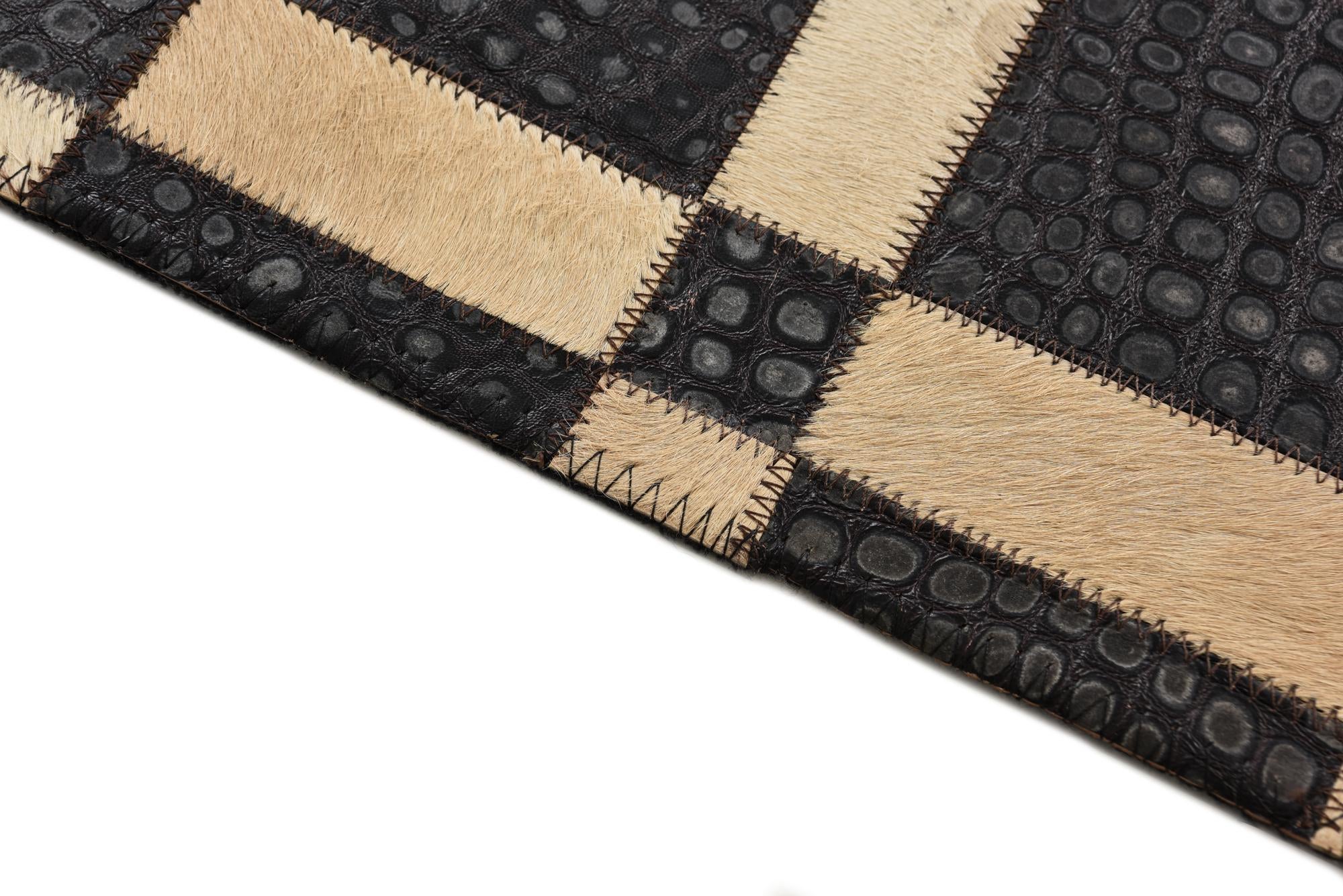 2' 1 x 3' 1 Cowhide Rug