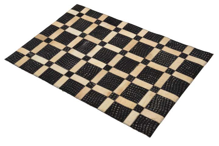 2' 1 x 3' 1 Cowhide Rug