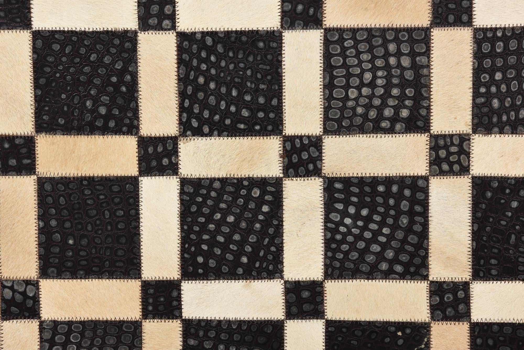 2' 1 x 3' Cowhide Rug