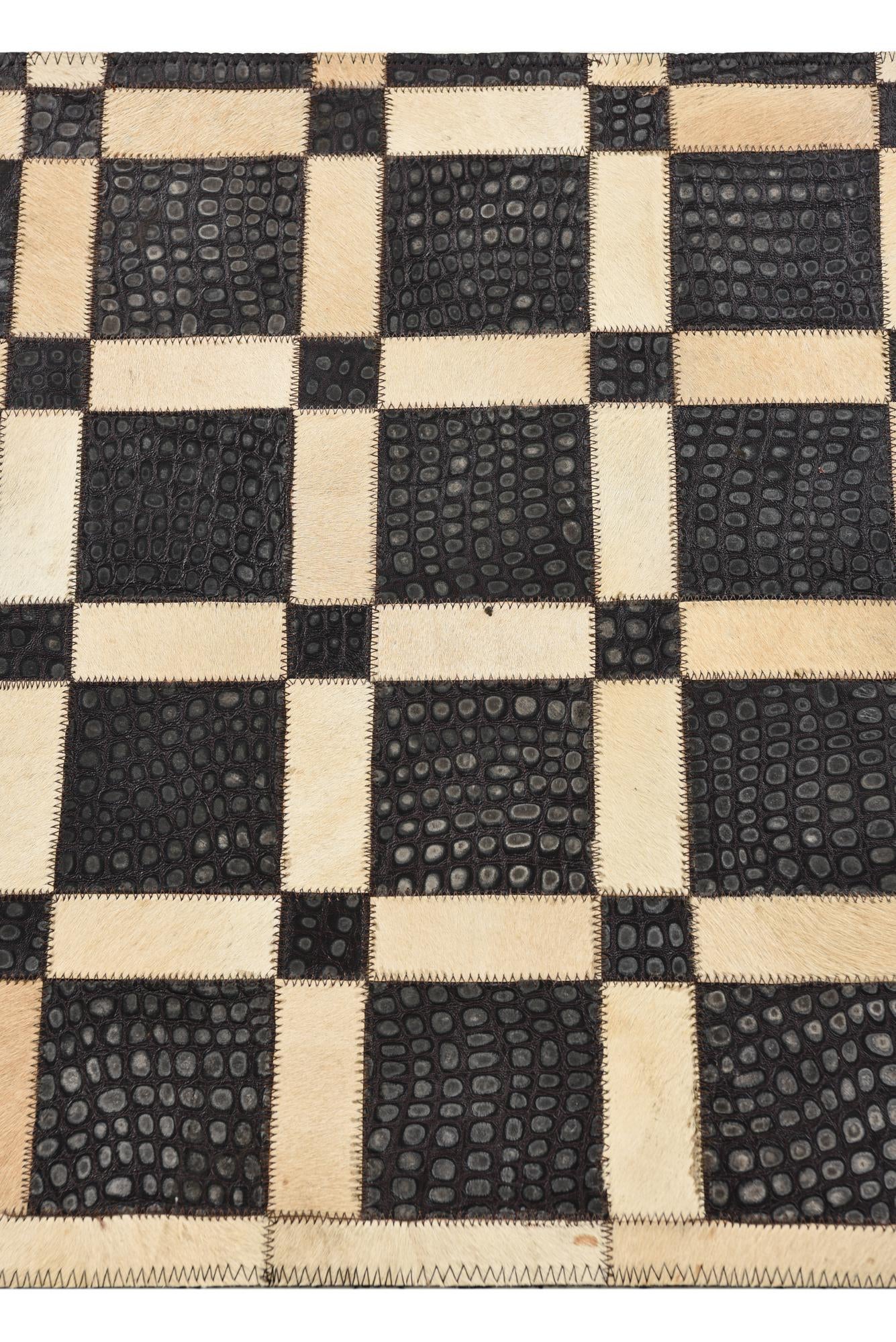 2' x 3' 1 Cowhide Rug