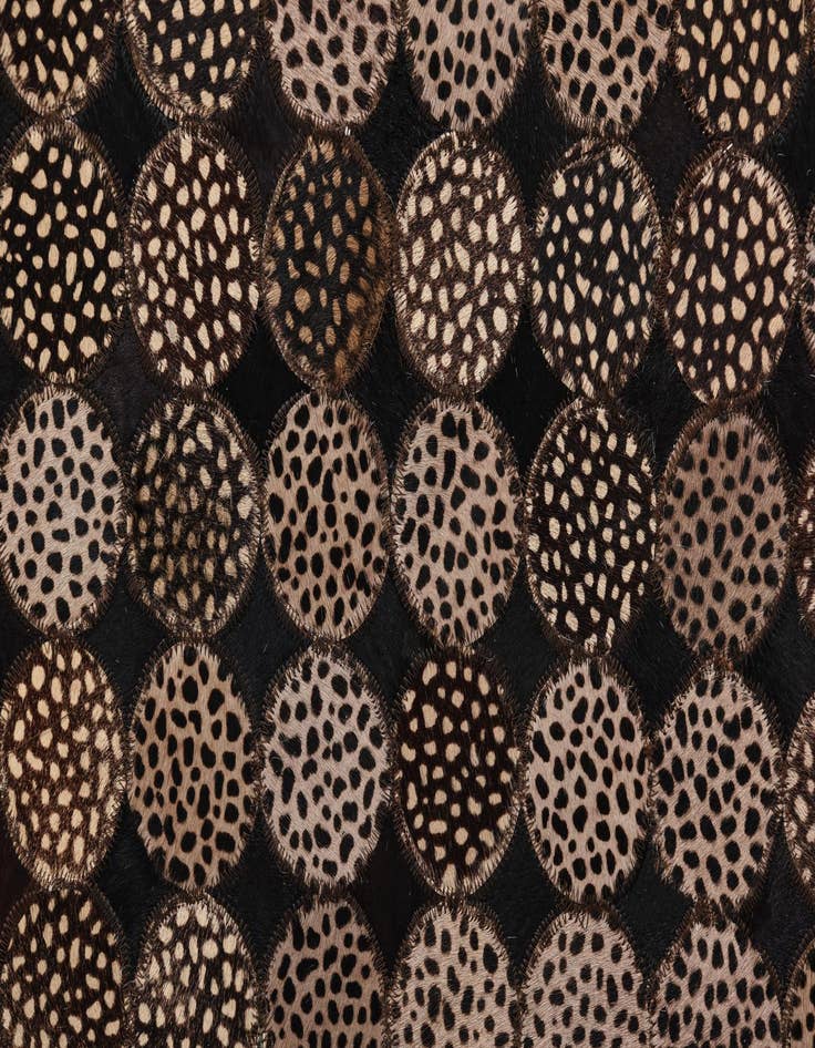 Detail image of 5' 2 x 7' 6 Cowhide Rug