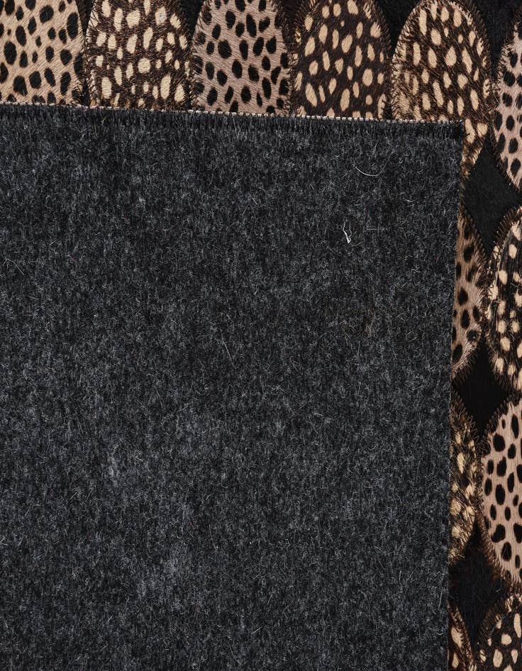 Detail image of 5' 2 x 7' 6 Cowhide Rug