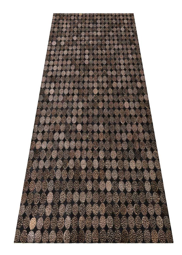 4' 8 x 6' 8 Cowhide Rug