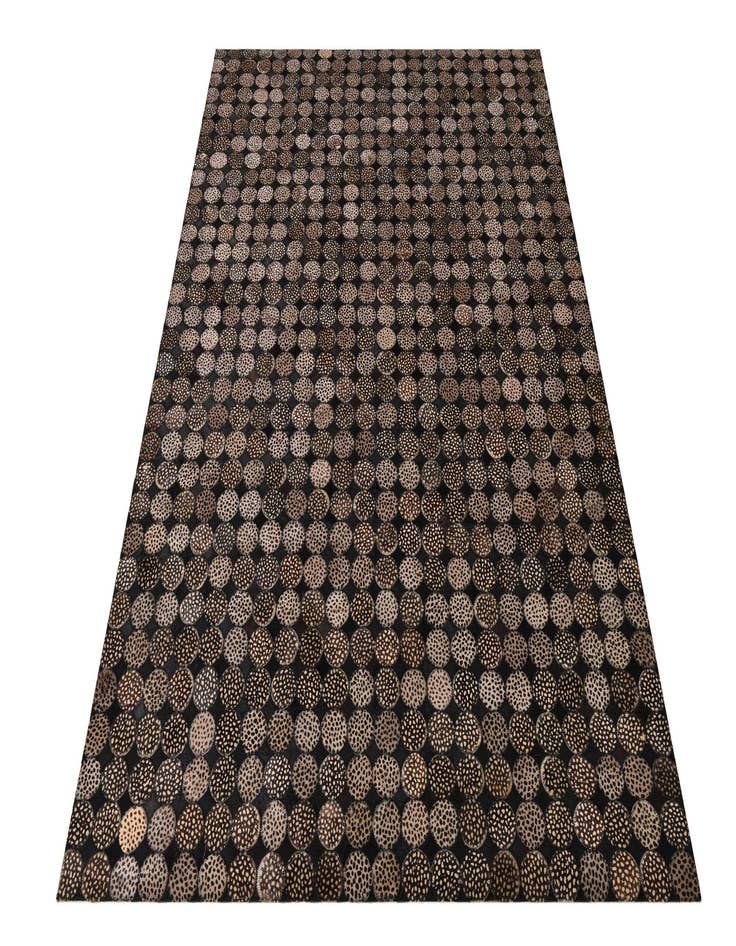 Detail image of 4' 8 x 6' 8 Cowhide Rug