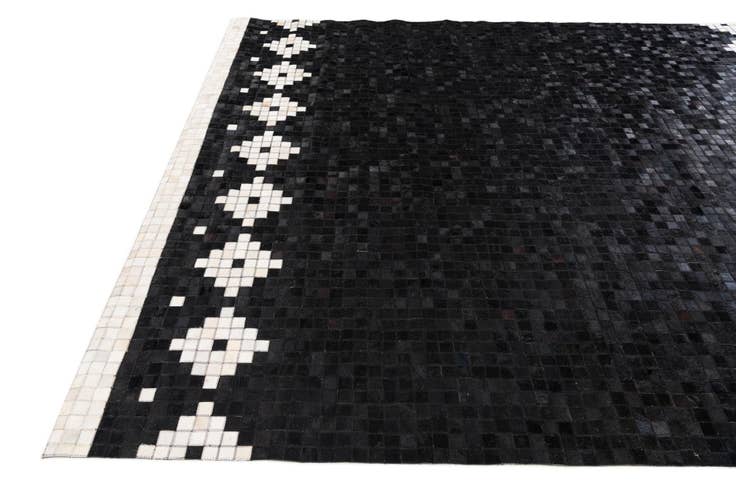 Detail image of 8' 2 x 9' 11 Cowhide Stocks Rug