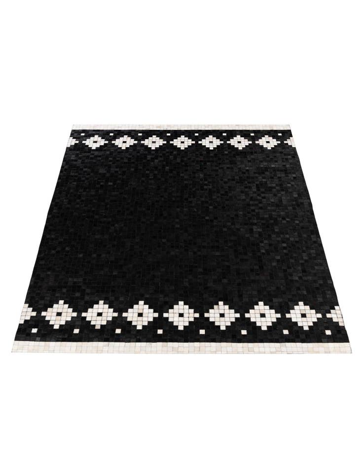 Detail image of 8' x 10' 1 Cowhide Stocks Rug