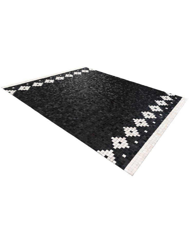 Detail image of 8' 2 x 10' Cowhide Stocks Rug