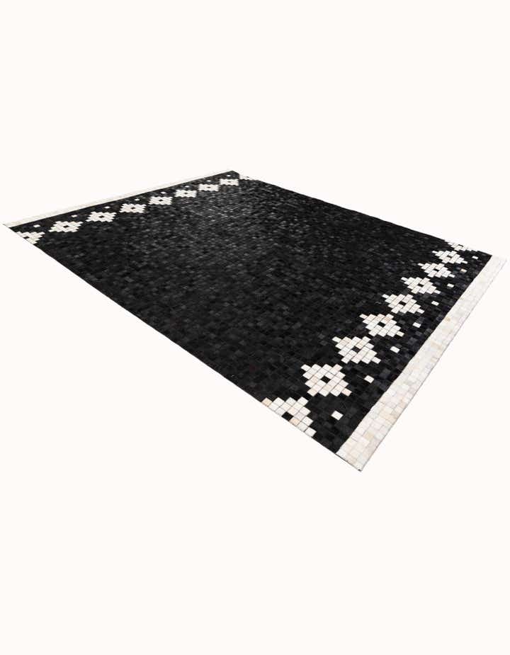 8' 2 x 10' Cowhide Stocks Rug