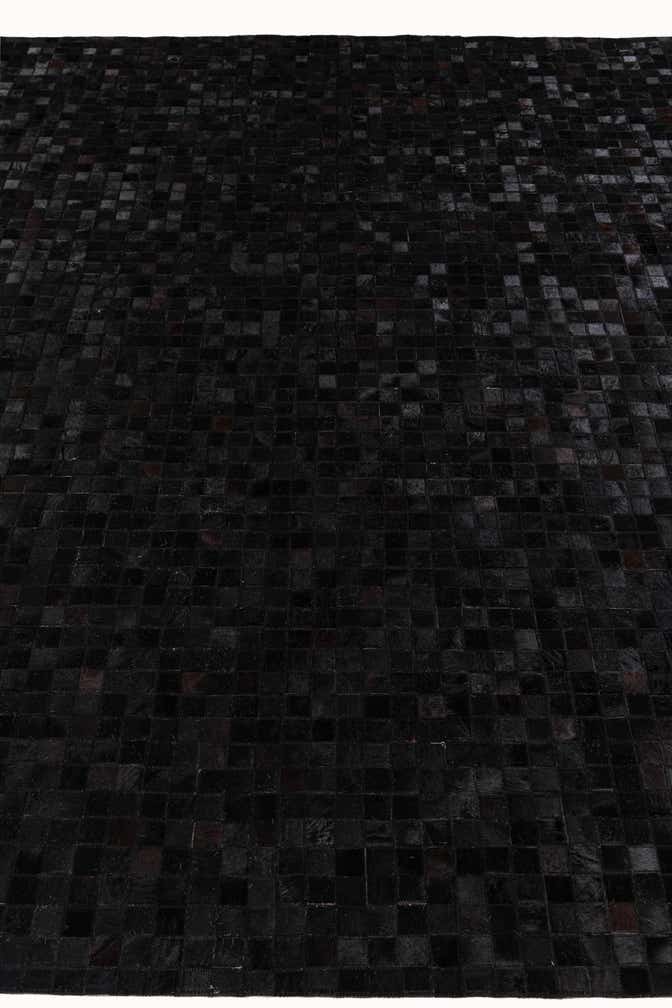 8' 2 x 10' Cowhide Stocks Rug