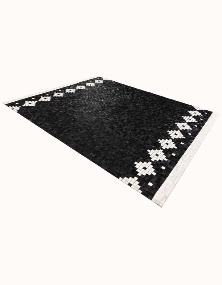 8' 2 x 10' Cowhide Stocks Rug