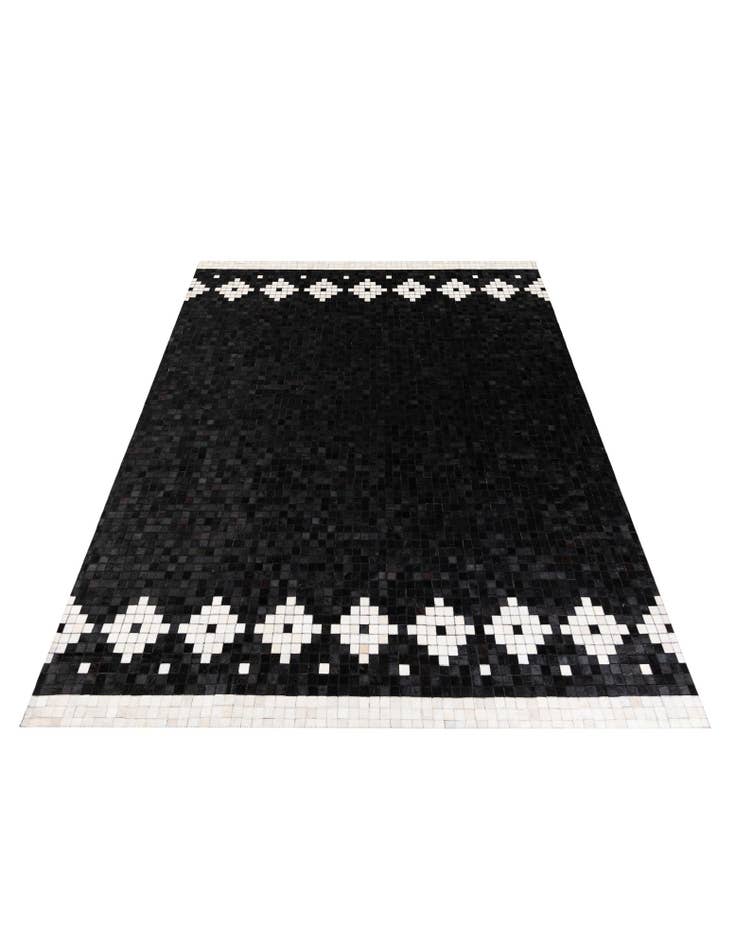 Detail image of 8' 2 x 10' Cowhide Stocks Rug