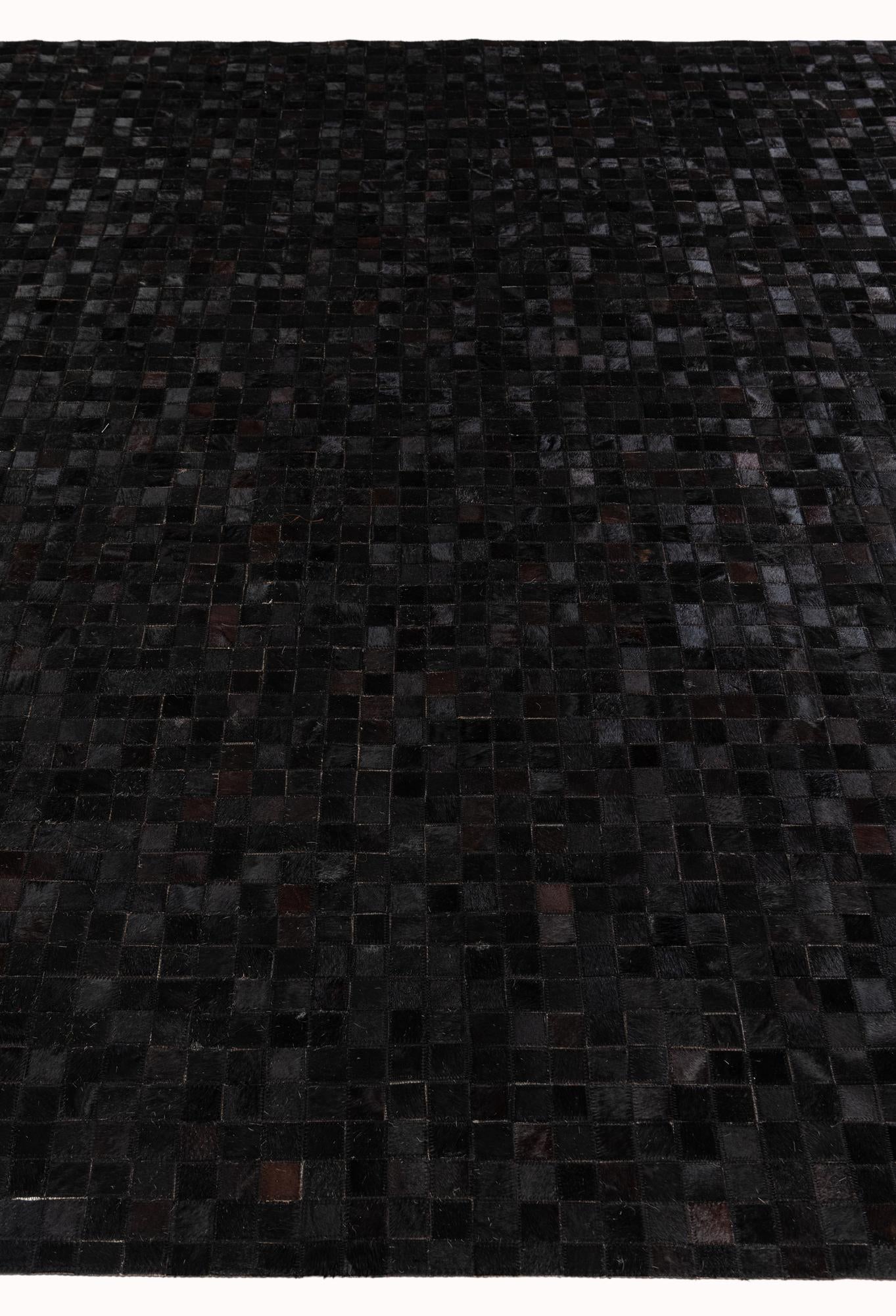 8' 2 x 10' Cowhide Stocks Rug