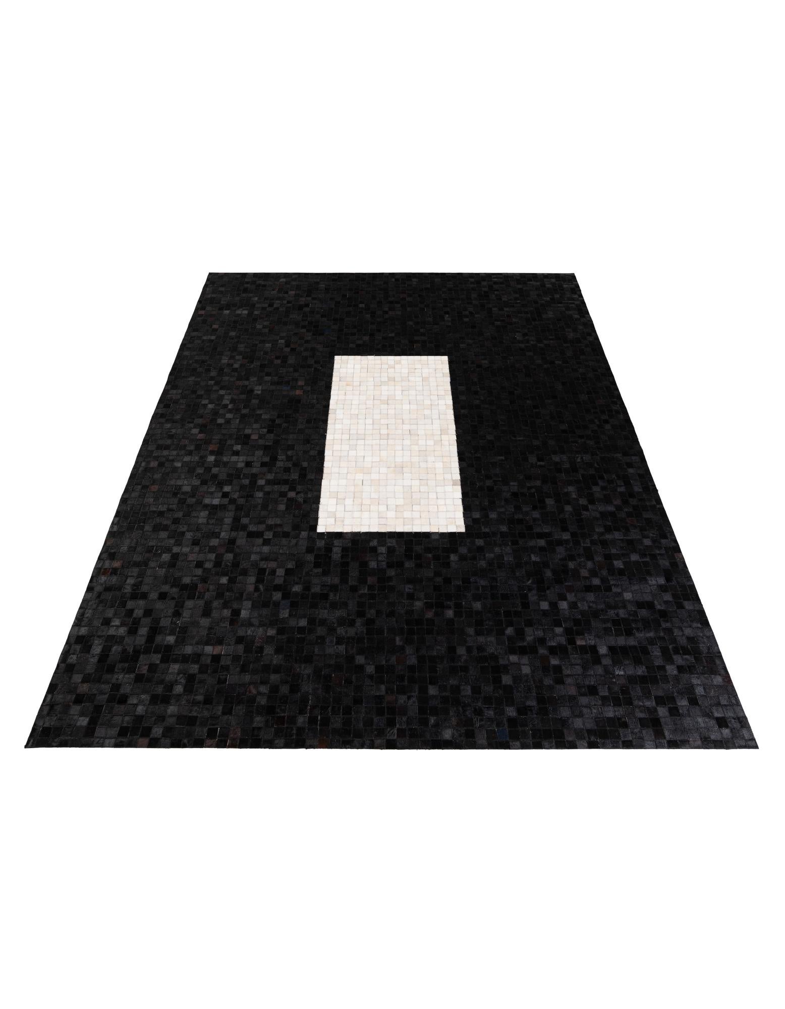 8' 1 x 10' Cowhide Stocks Rug