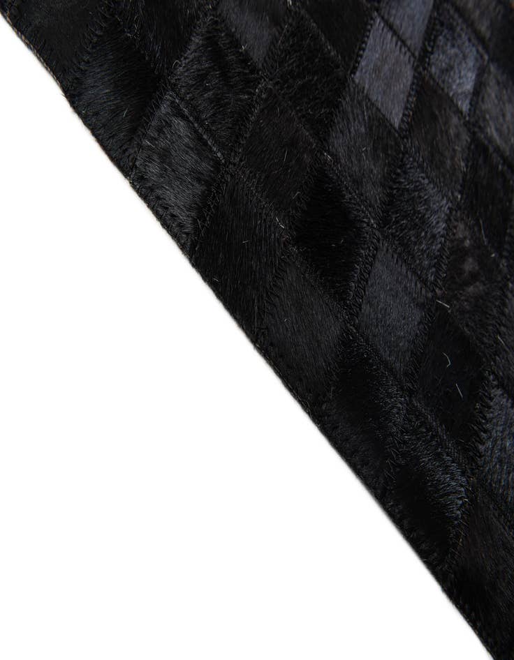 Detail image of 8' 1 x 10' Cowhide Stocks Rug