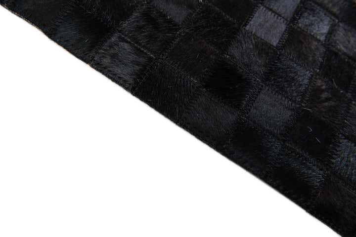8' 1 x 10' Cowhide Stocks Rug