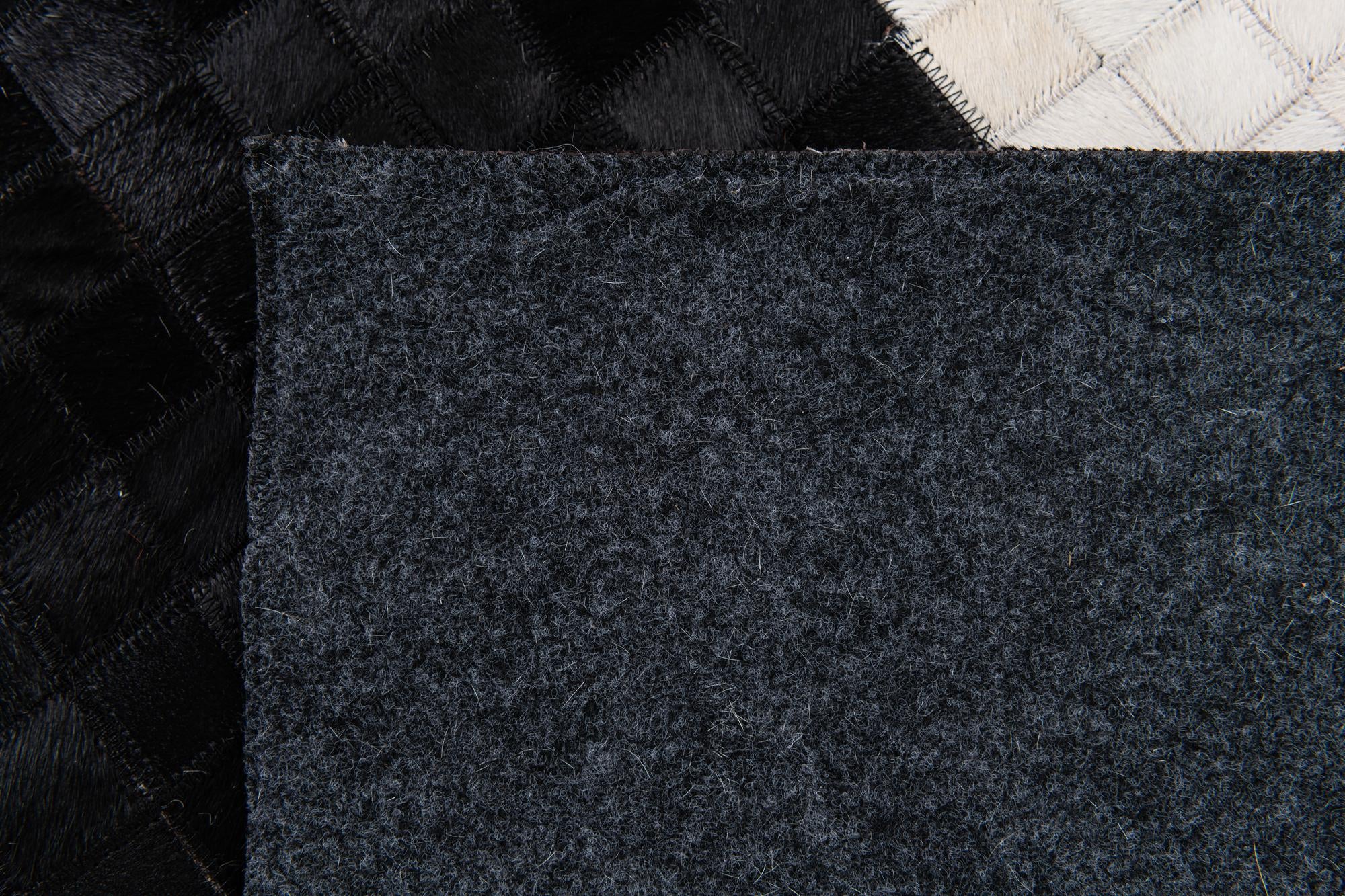8' 1 x 10' Cowhide Stocks Rug