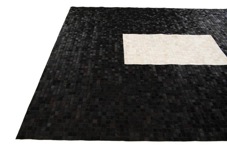 Detail image of 7' 11 x 9' 10 Cowhide Stocks Rug