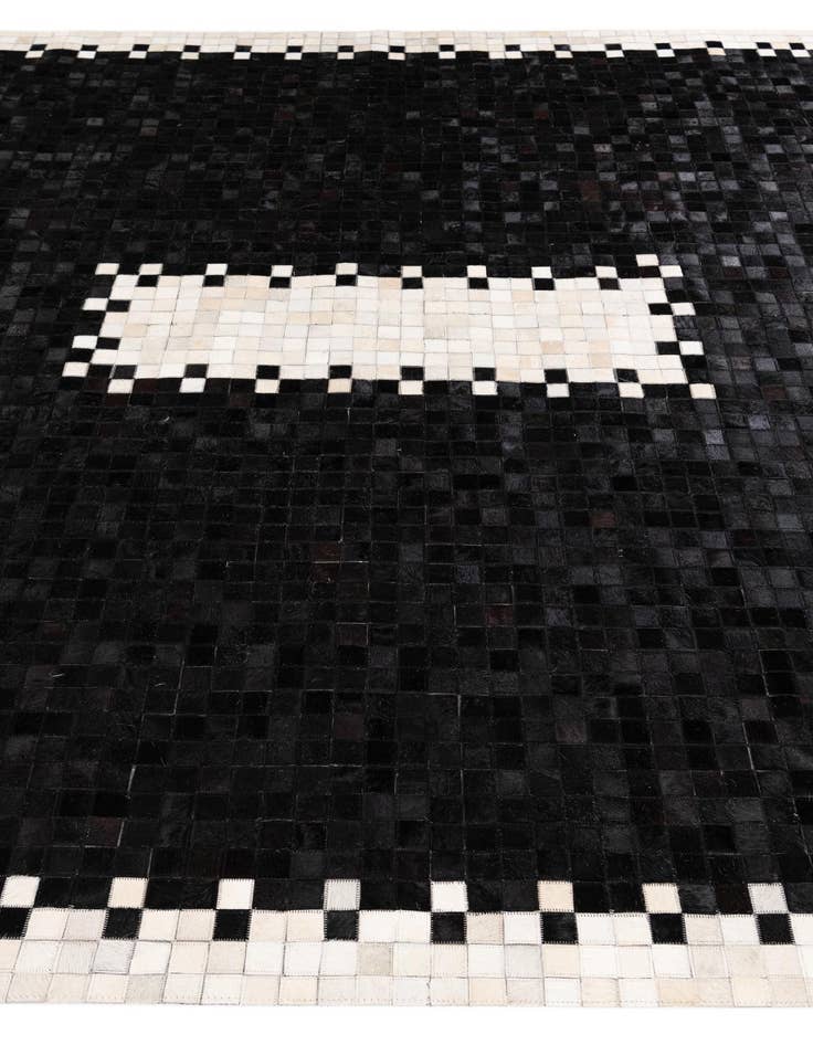 Detail image of 8' x 10' 3 Cowhide Stocks Rug