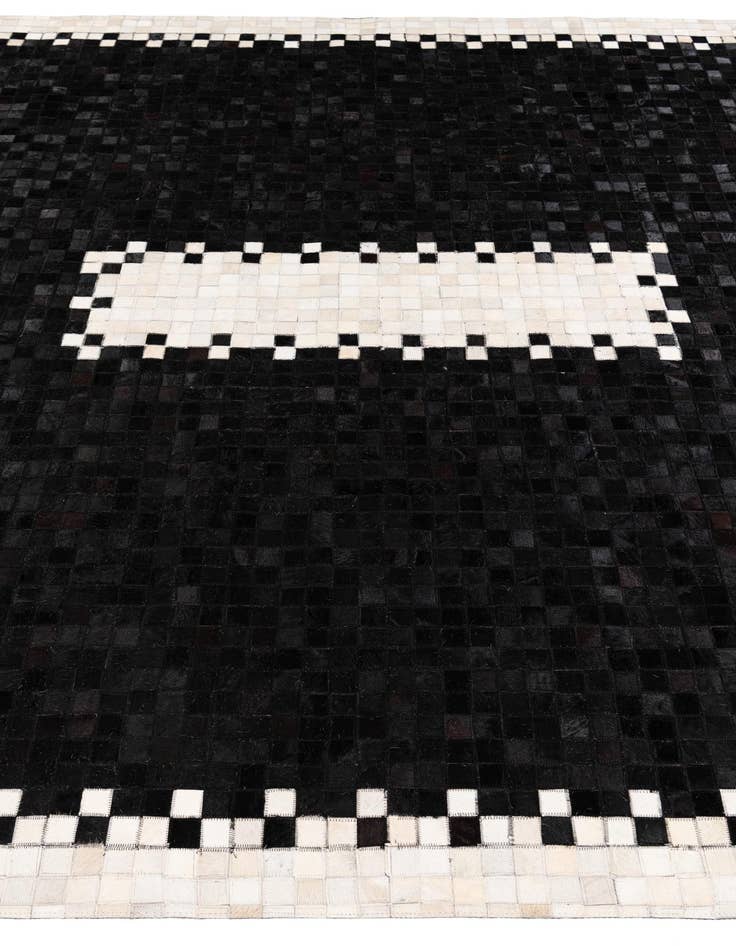 Detail image of 8' 2 x 9' 11 Cowhide Stocks Rug