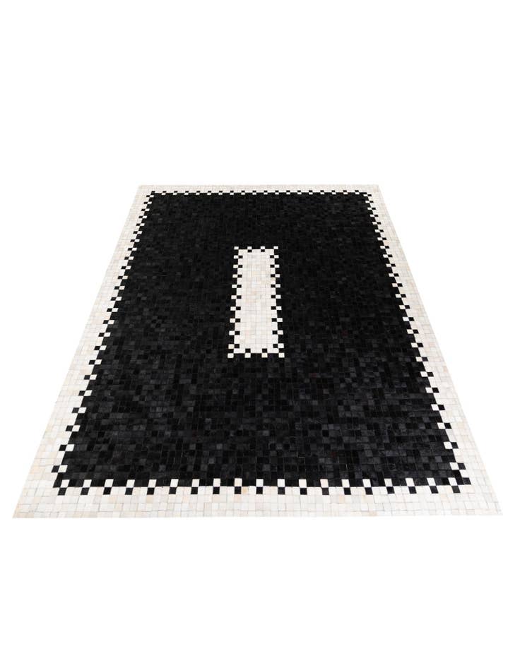 Detail image of 8' 2 x 10' Cowhide Stocks Rug